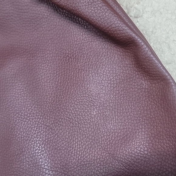 Sseko | Adjustable Strap Ring Handle Leather Bag - Picture 9 of 9